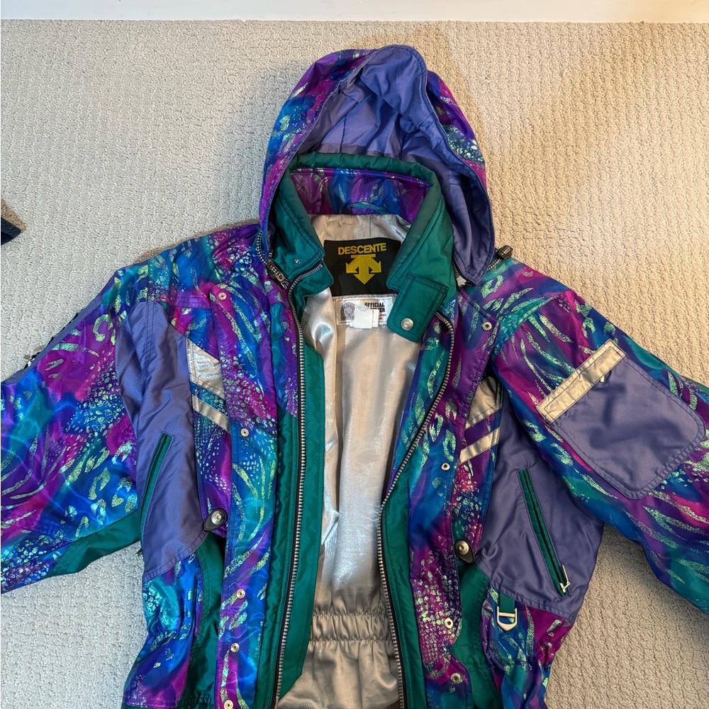 Descente Purple and Blue Puffer Jacket Insulated Ski Wear